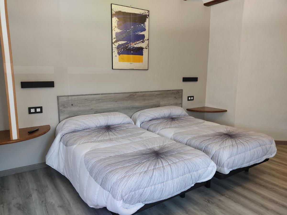 Hostal Suetxe لوس أركوس المظهر الخارجي الصورة