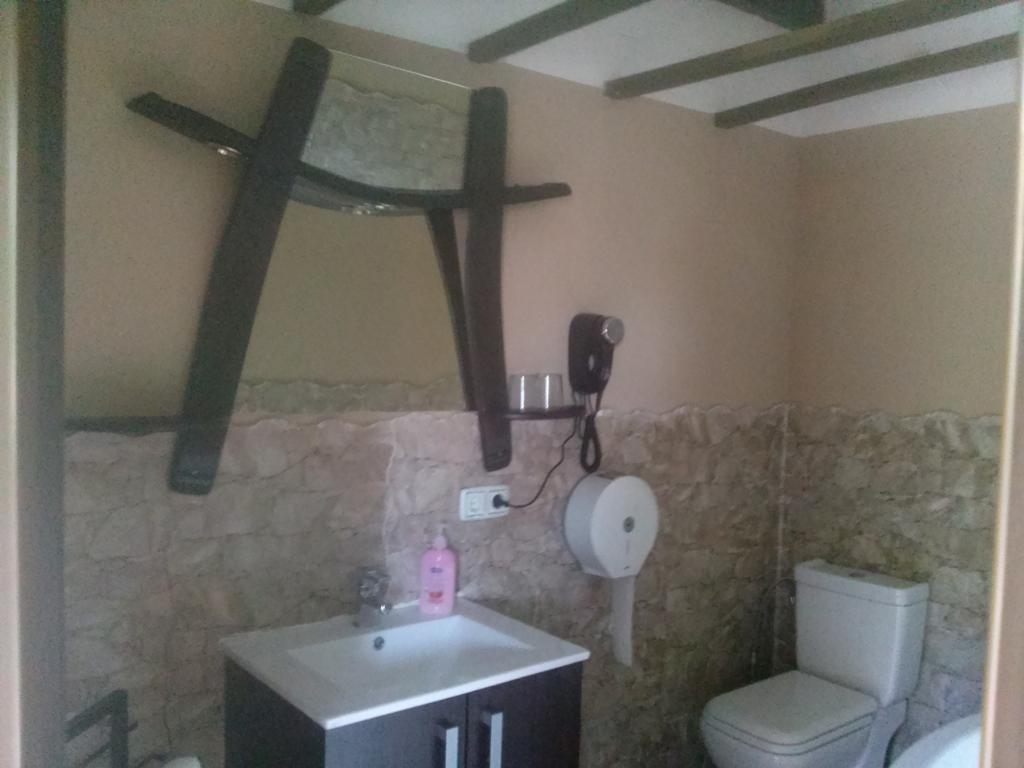 Hostal Suetxe لوس أركوس المظهر الخارجي الصورة