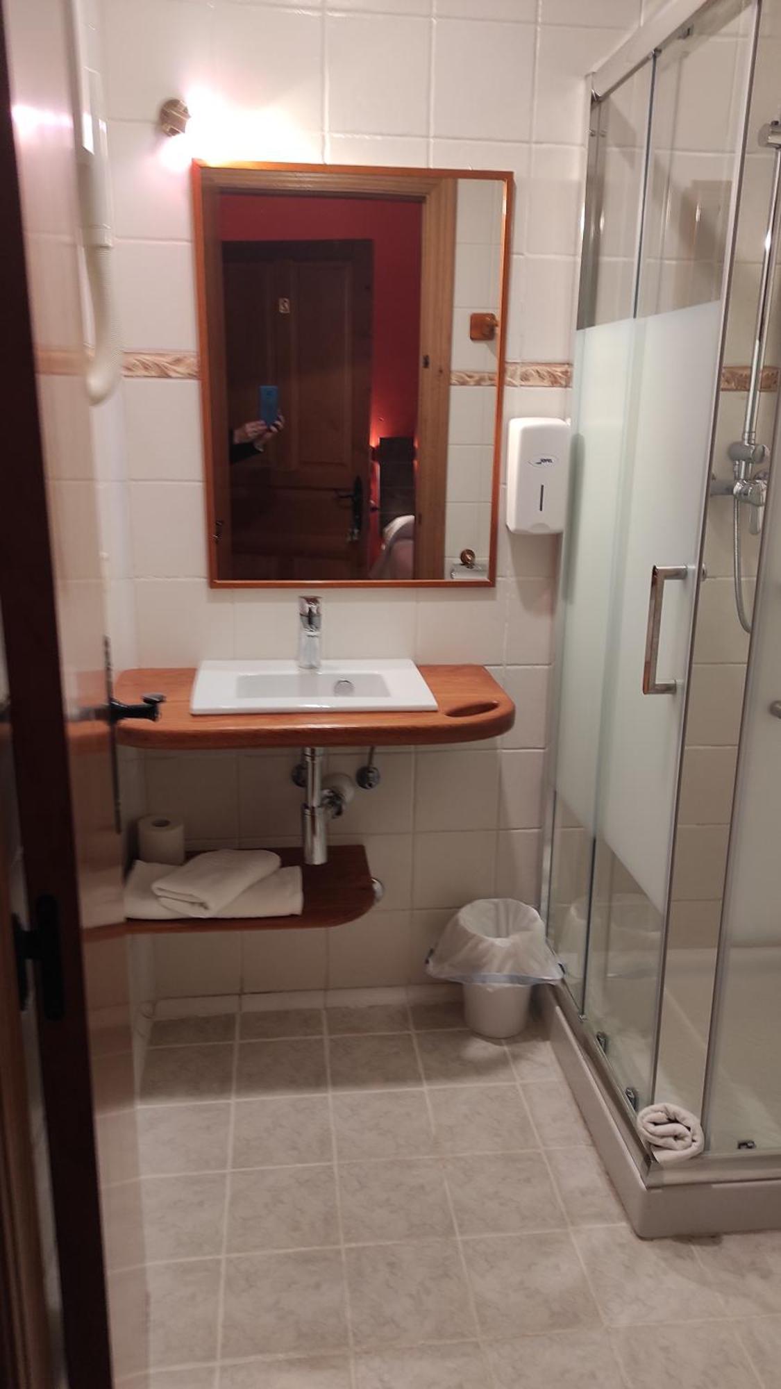 Hostal Suetxe لوس أركوس المظهر الخارجي الصورة