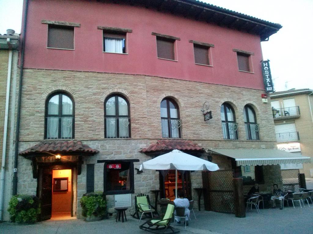 Hostal Suetxe لوس أركوس المظهر الخارجي الصورة